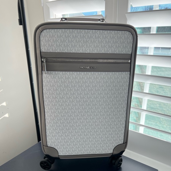 Michael Kors Rolling Luggage Suitcase - Picture 1 of 12